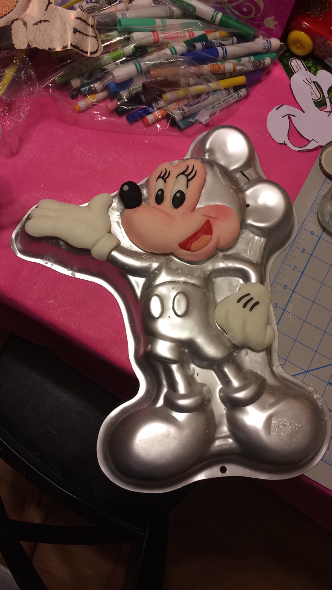 Disney Mickey Mouse Clubhouse Birthday Cake {Tutorial}